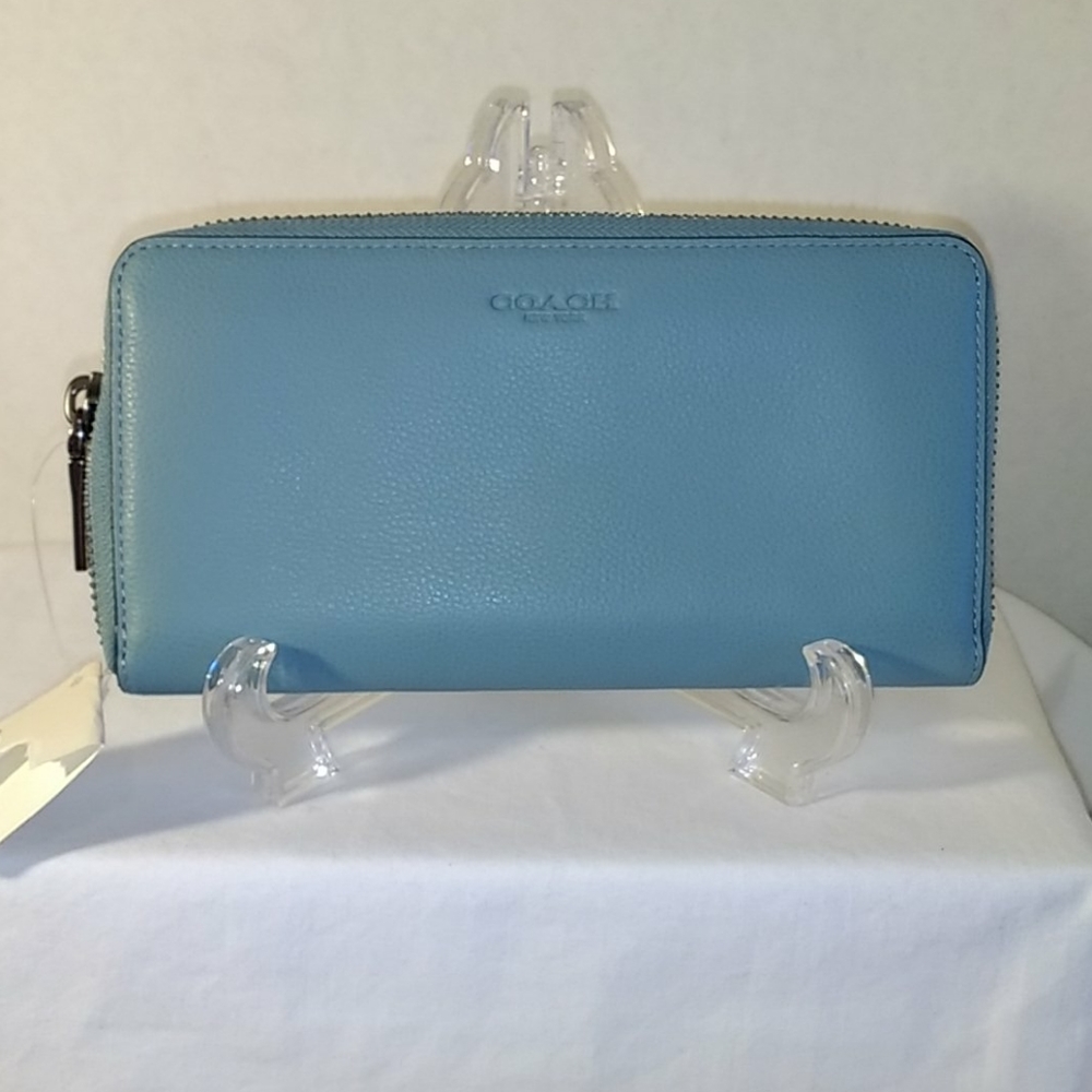 Coach Accordion Wallet